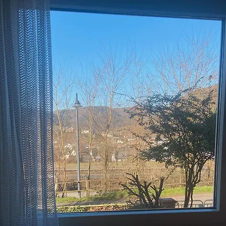 Apartment Bulla-y Bullay